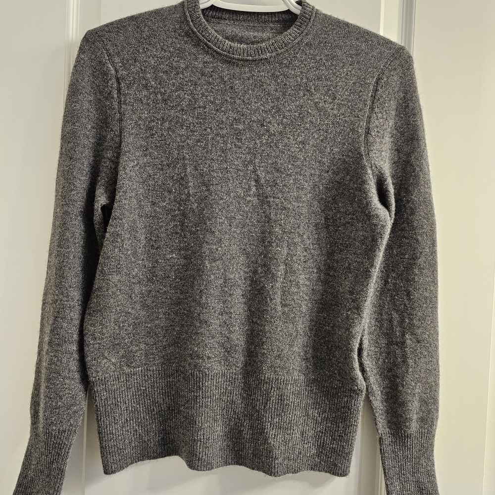 Cashmere Women's Grey Sweater
